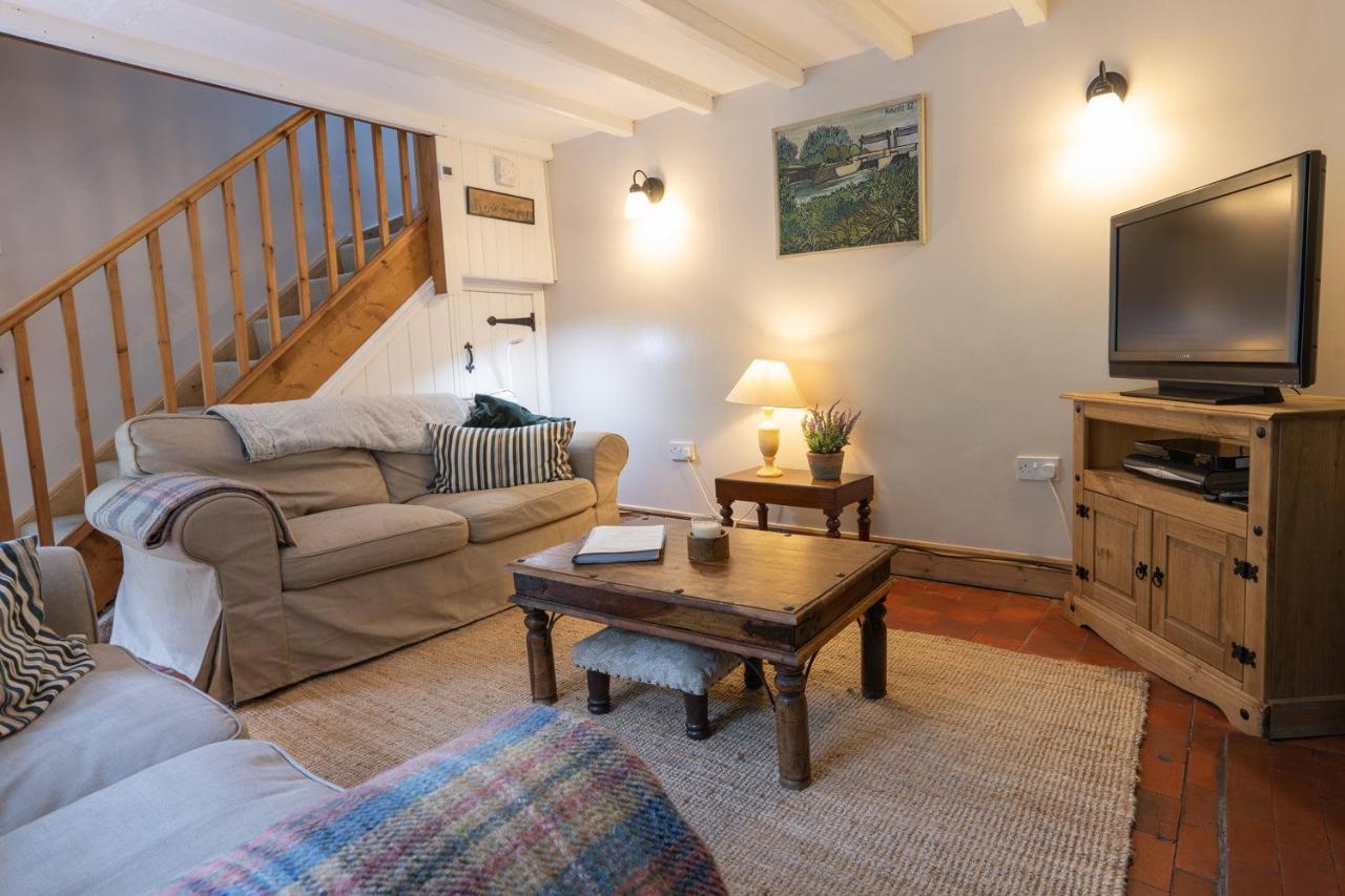 Bankside Cottage 앨스톤필드 외부 사진