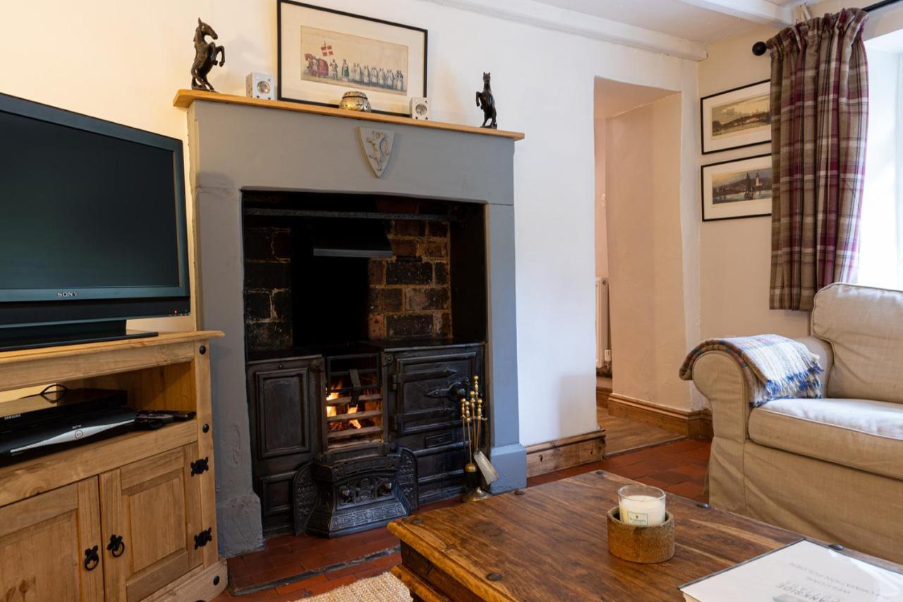 Bankside Cottage 앨스톤필드 외부 사진